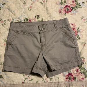 Maurices Khaki shorts